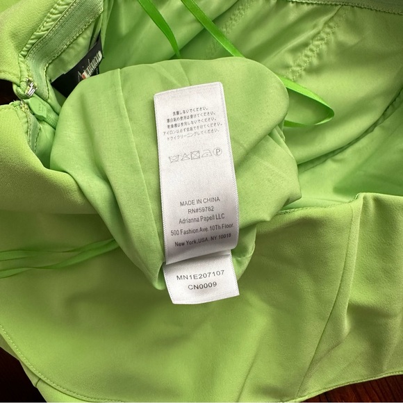 Aidan Mattox strapless crepe column gown 0 - Picture 7 of 10